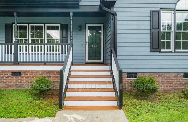 Building Photo - 191 Ridge Way Ln