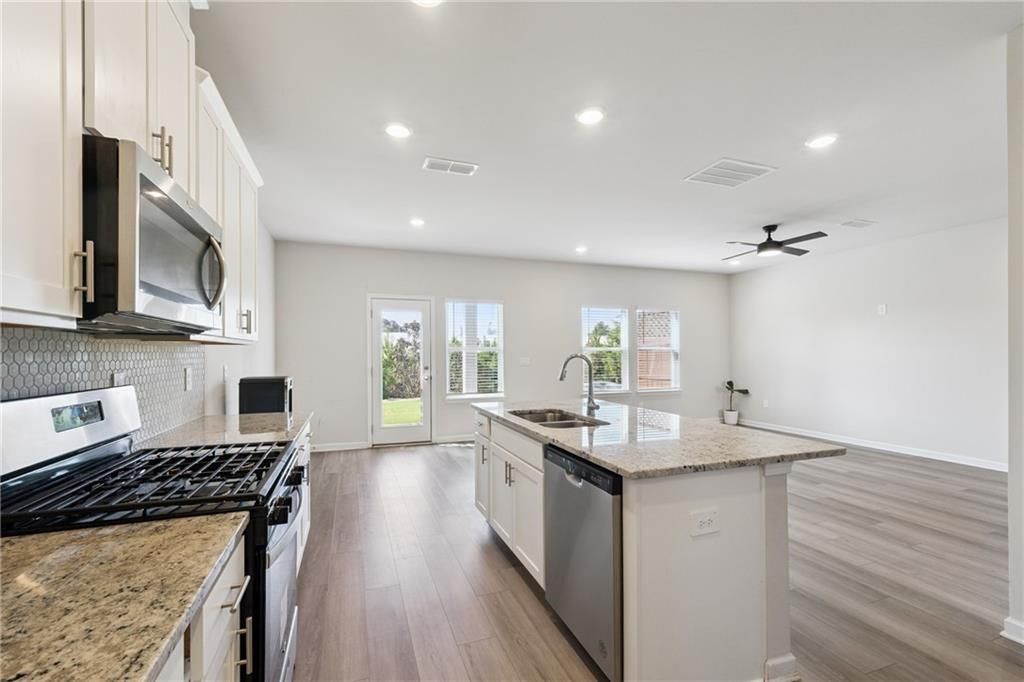 Building Photo - 4237 Tin Hare Ln