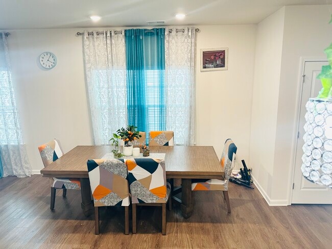 Building Photo - 5819 Soft Shell Dr