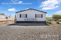 Building Photo - 5621 N Begonia St