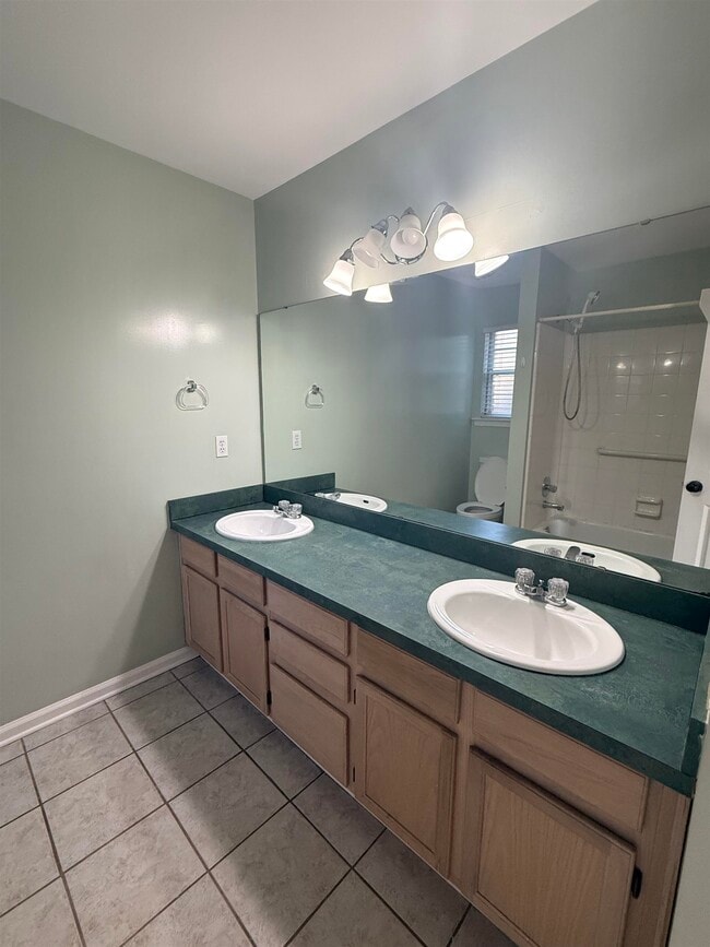 Building Photo - 5364 Appledore Ln