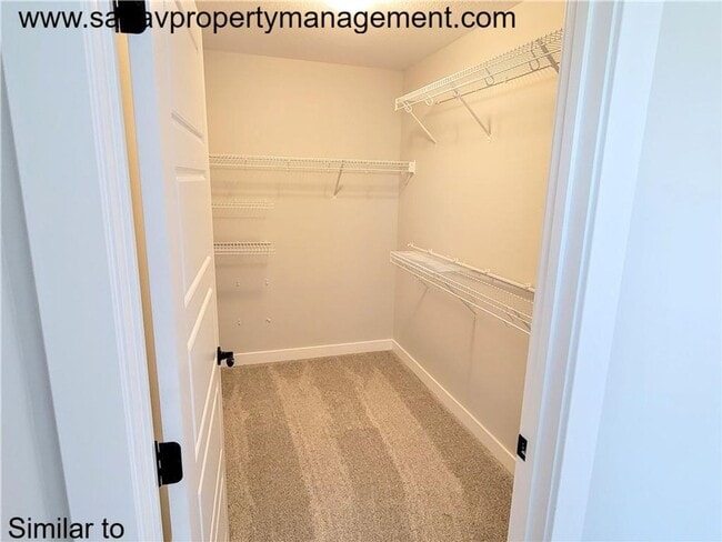 Building Photo - Spacious 4-Bedroom Home in Bondurant for R...
