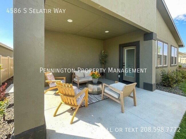 Building Photo - 4586 S Selatir Way
