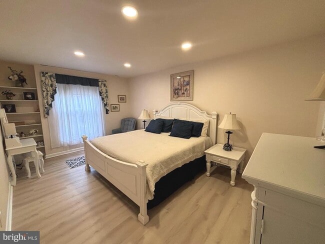 Building Photo - 8310 Tobin Rd