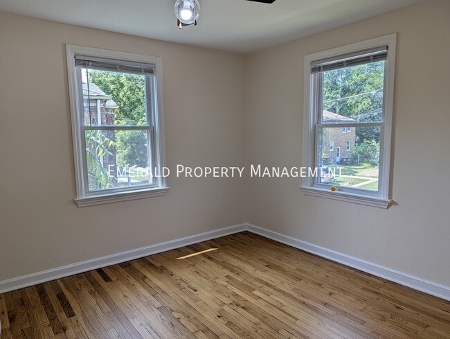 Building Photo - 2215 Hecker Ave
