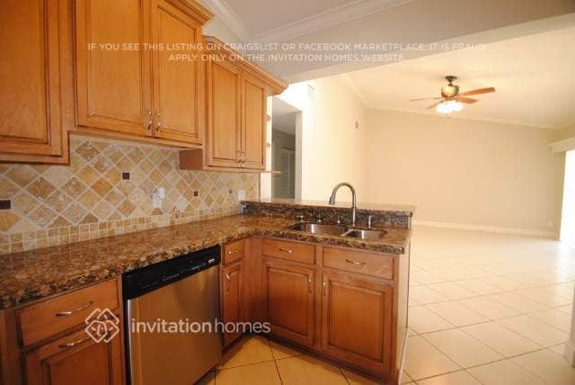 Building Photo - 4411 NW 73rd Way