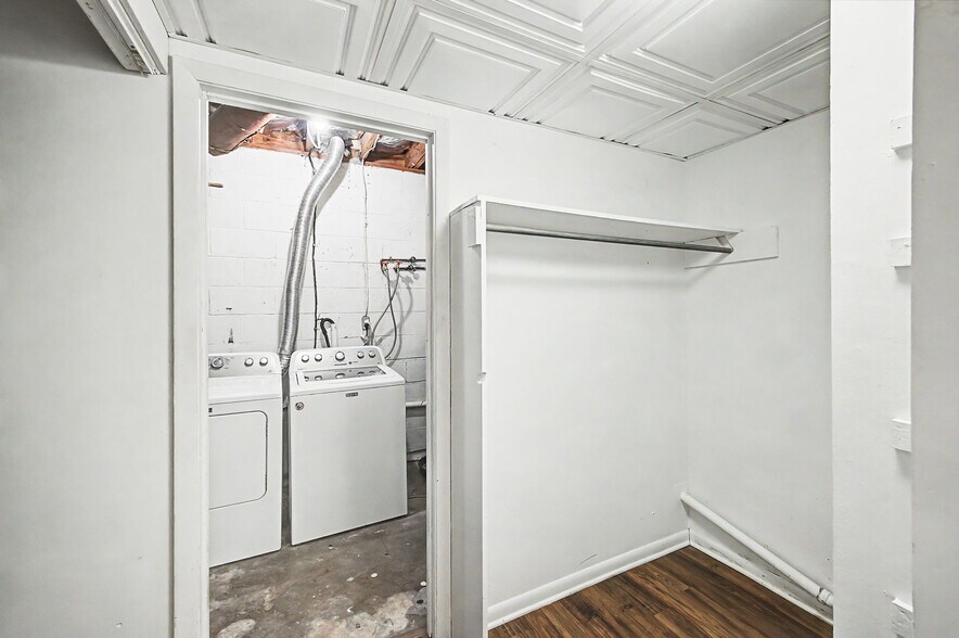 Building Photo - 3529 Trimble Rd