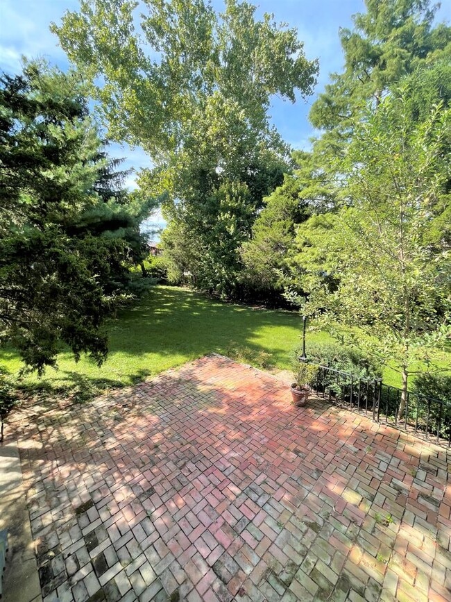 Building Photo - COMING SOON - Beautiful corner house in Webster Groves across the street from Avery Elementary!