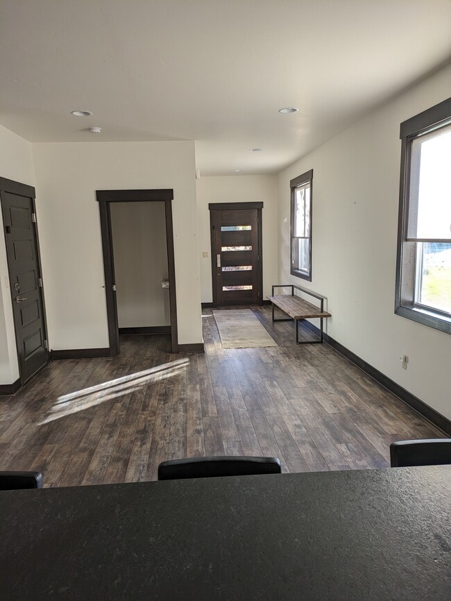 Building Photo - Brimstone