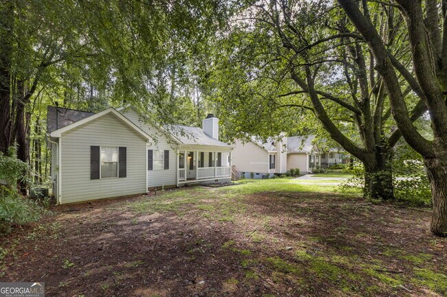Building Photo - 536 Loblolly Ln