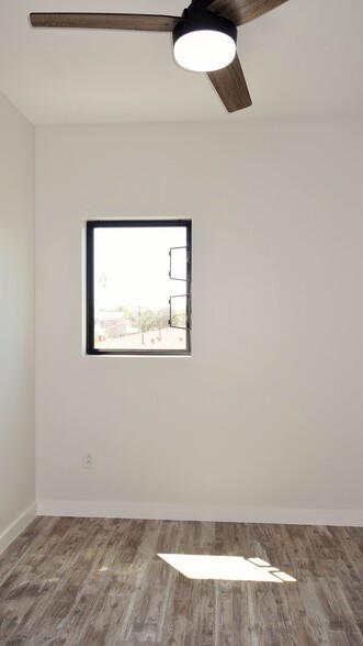 Building Photo - 1667 Donax Ave