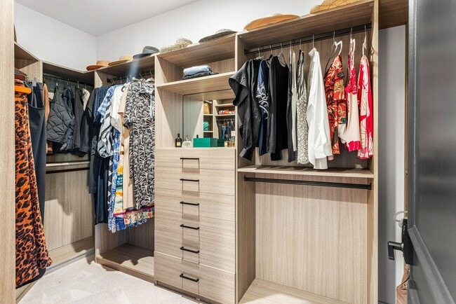 Building Photo - 3700 S Ocean Blvd