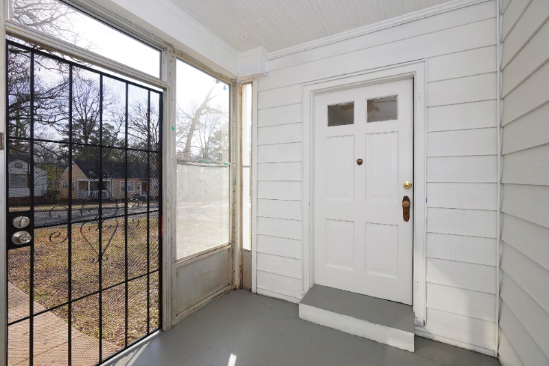 Building Photo - 940 47th St Ensley