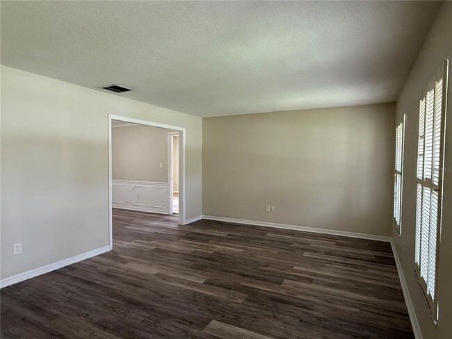 Building Photo - 134 Glendale Dr