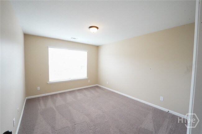 Building Photo - 112 Bellevue Blvd
