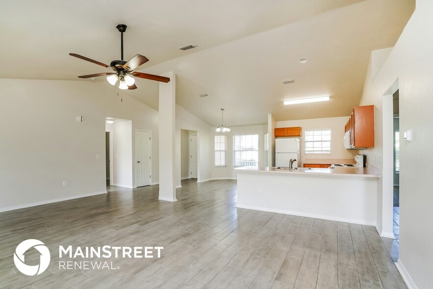 Building Photo - 1336 Japan St