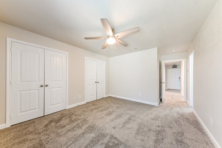 Building Photo - 1330 Heather Run Dr