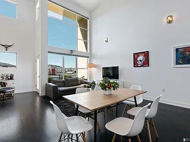 Building Photo - "Spacious 1-Bedroom Sanctuary in Vibrant San Francisco – 949 Sq Ft of Comfort & Style!"