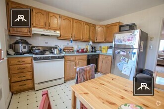 Building Photo - 2 bedroom in Brookline MA 02446