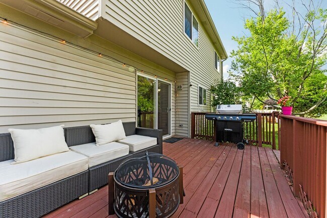 Building Photo - 4141 Crystal Creek Dr