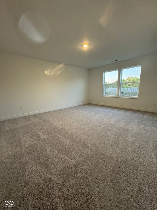 Building Photo - 15354 Farrington Rd