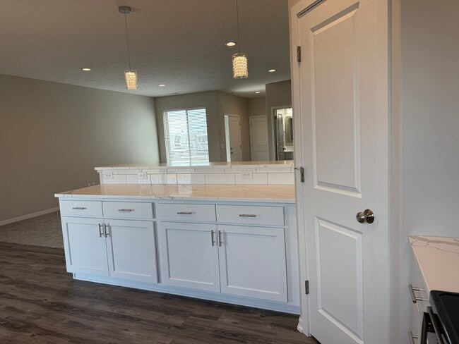 Building Photo - Brand New Spacious 2-Story with 3 bedrooms/2.5 bathrooms in Waverly