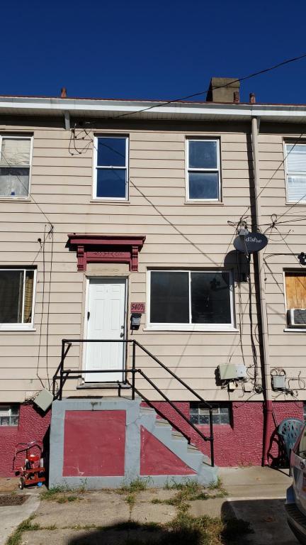 Primary Photo - 5409 1/2 Carnegie St 15201