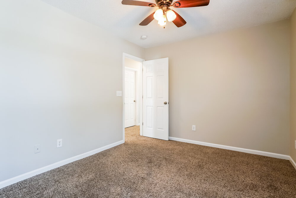 Building Photo - 7330 Great Laurel Dr