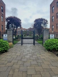 Building Photo - 1 Jefferson Ave