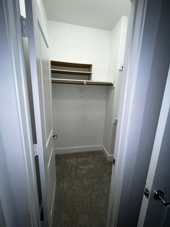 Building Photo - 1319 Rancho Mirage Dr