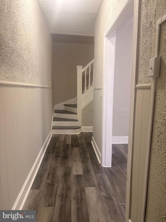 Building Photo - 2311 E Lafayette Ave