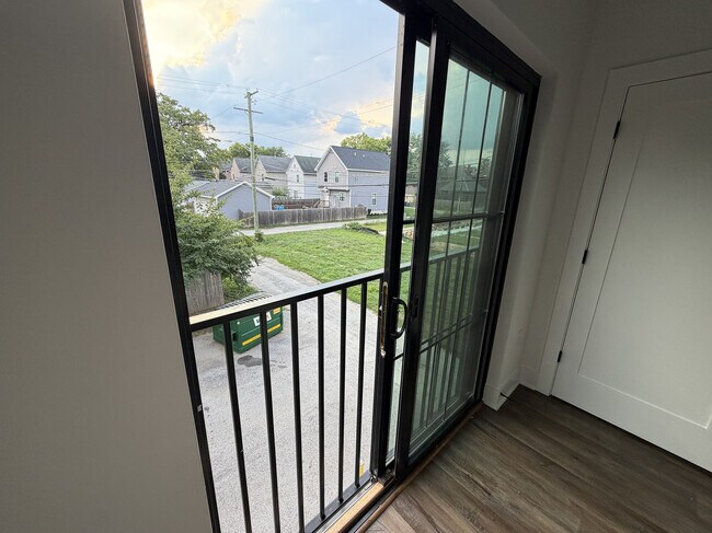 Building Photo - 351 Loeffler Ave