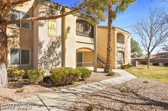 Building Photo - 7885 W Flamingo Rd