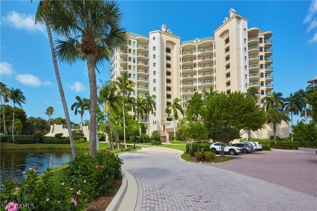 Building Photo - 4801 Island Pond Ct