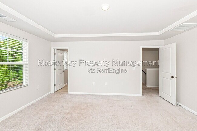 Building Photo - 3001 Brellon Ln