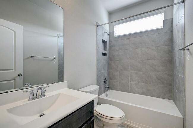Building Photo - 28011 Langsdale Ct