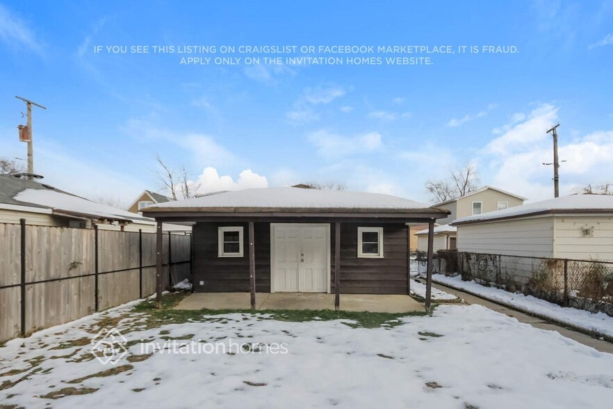 Building Photo - 6209 S Meade Ave