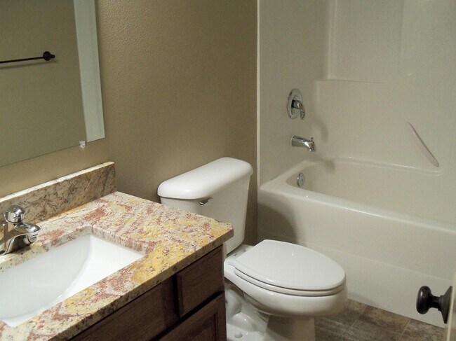 Building Photo - 2715 Westfork Ln