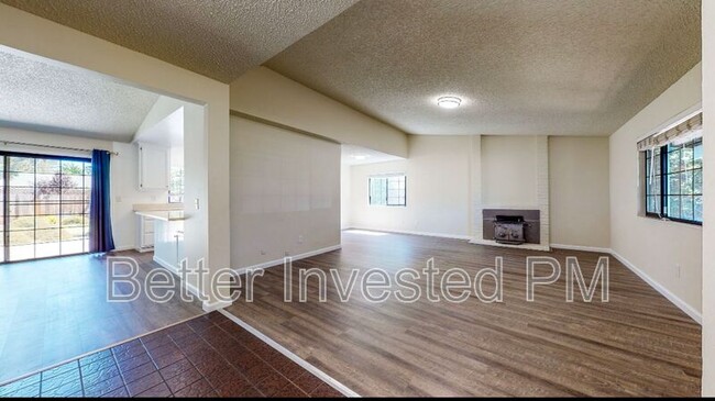 Building Photo - 1500 Peterson Ln