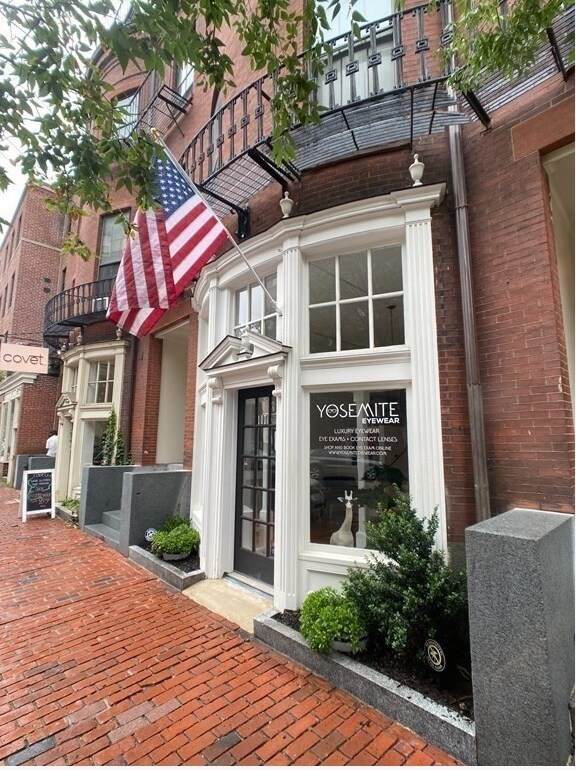 Building Photo - 107 Charles St