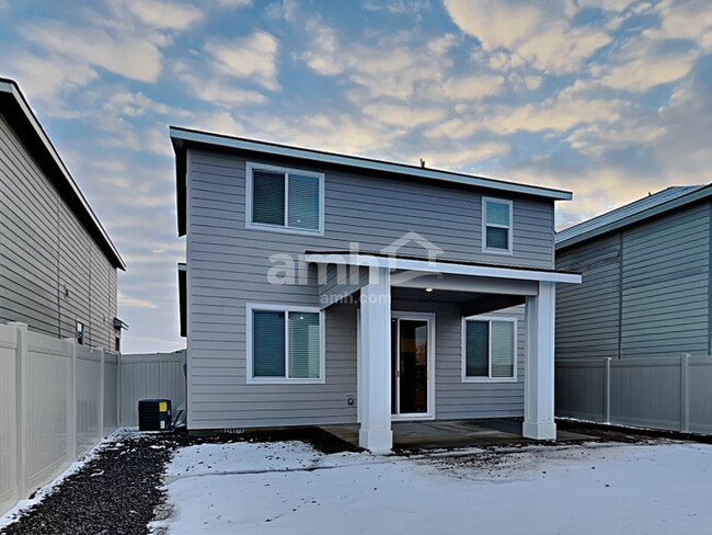 Building Photo - 6678 Spriggel St
