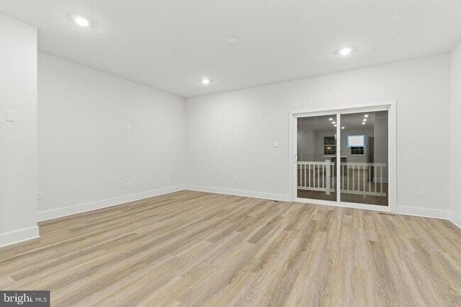 Building Photo - 5217 Manor Park Dr