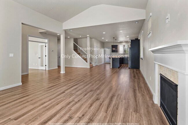 Building Photo - Beautiful Villebois Home - 3 Bedrooms + Bonus Room!