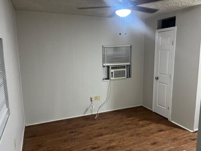Primary Photo - 12123 Alpha Ln