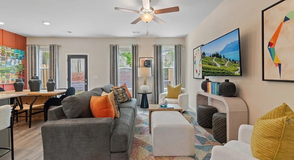 Building Photo - 472 Payne Dr