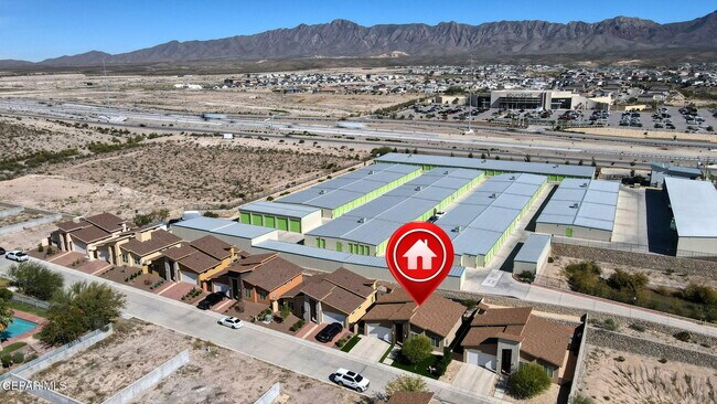 Building Photo - 1031 Vinton Ave