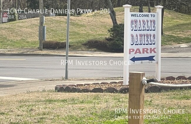 Building Photo - 1040 Charlie Daniels Pkwy