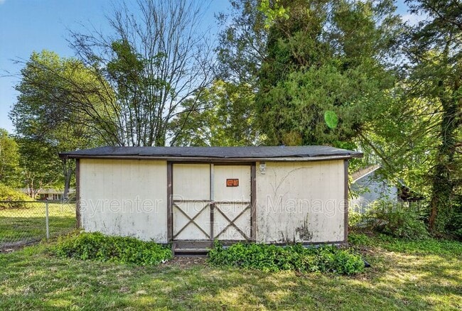 Building Photo - 402 Rand Blvd