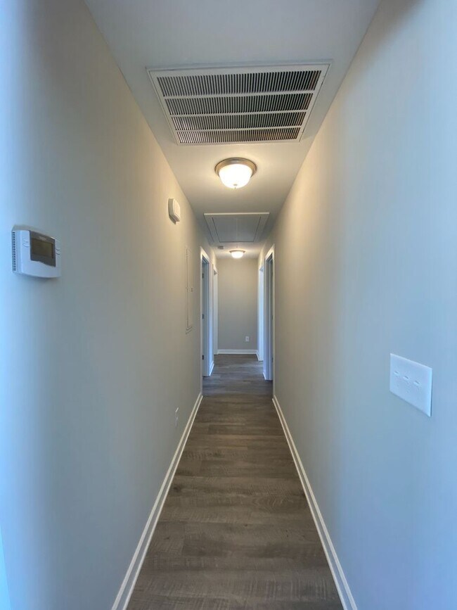 Building Photo - Beautiful home for Rent in Talladega, AL!!...