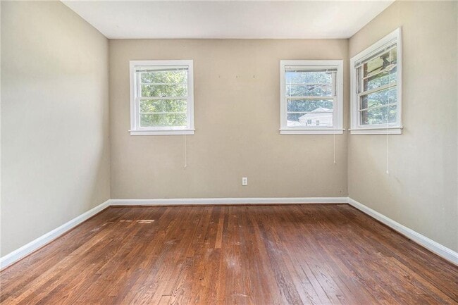 Building Photo - 1174 Arborvista Dr NE